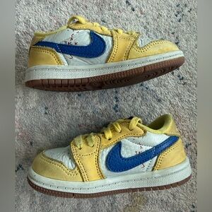 Jordan x Travis Scott retro 1 low toddler size 7C ‘canary’